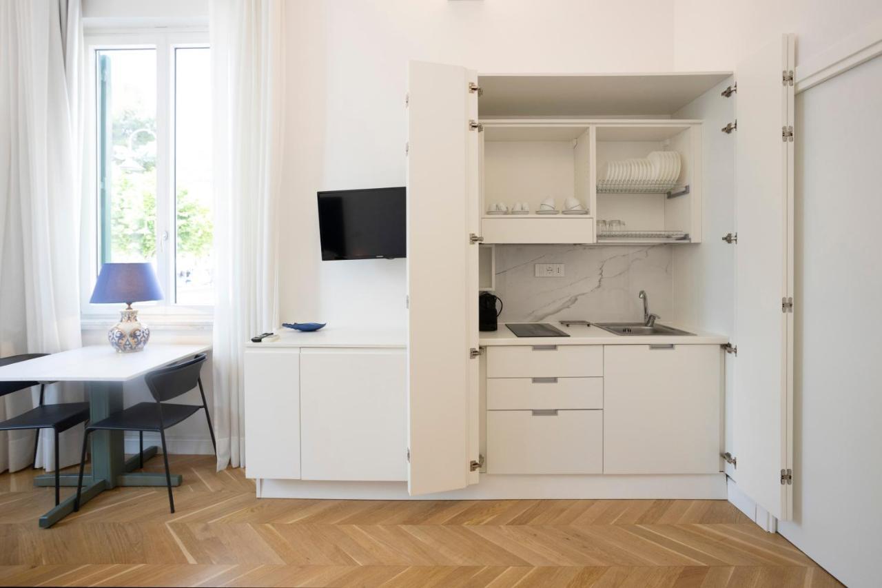 Sinonda Luxury Apartment Maiori Eksteriør billede